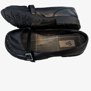 So vintage Mary Janes